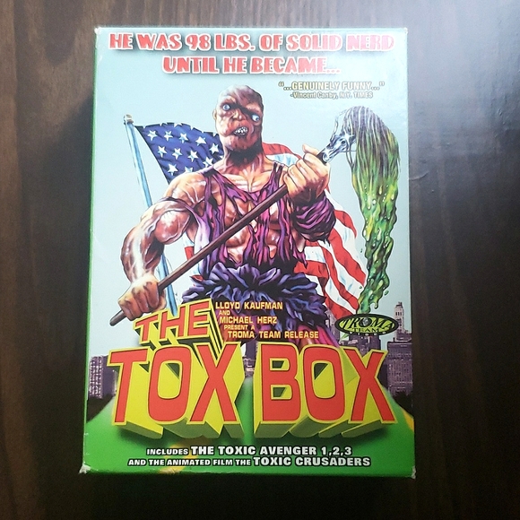 The Tox Box (The Toxic Avenger 1,2,3 & Toxic Crusaders animated film) DVD, 2002 - Picture 1 of 3